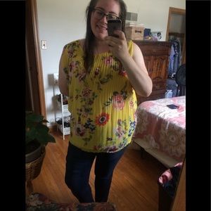 Floral Chiffon Sleeveless Top